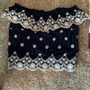 Maurices  cotton off the shoulder navy blue and white embroidered tank top XXL